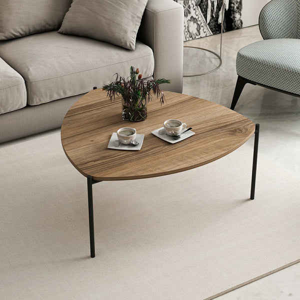 Table basse triangulaire Gladsaxe 40 x 90 x 89 cm effet noyer / noir [en.casa]
