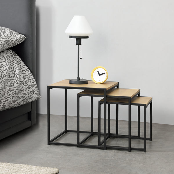 Lot de 3 Tables Basses Gigognes Stylées pour Salon Set de Meubles de Forme Cube de Tailles Différentes Acier MDF Noir Chêne [en.casa]