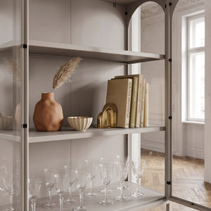 Vitrinekast Klippestad 160x80x35 cm camel [en.casa] 