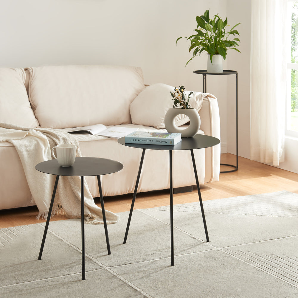 Lot de 2 tables d'appoint Sula de tailles différentes noir [en.casa]