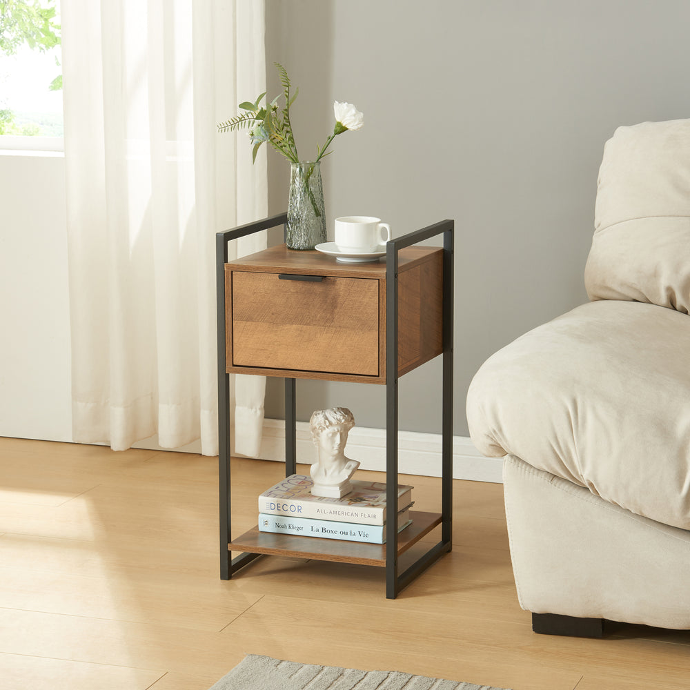 Table d’appoint Namsskogan 62x33x32cm aspect noyer [en.casa] - premiumXL