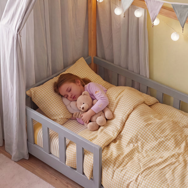 Kinderbed Hesel huisbed met uitvalbeveiliging [en.casa]