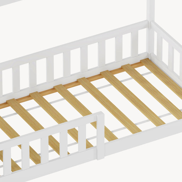 Kinderbed Hesel huisbed met uitvalbeveiliging [en.casa]