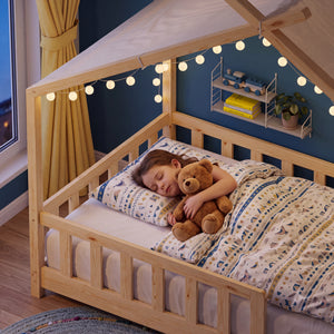 Lit cabane Rila style Montessori avec matelas 90 x 200 cm [en.casa]