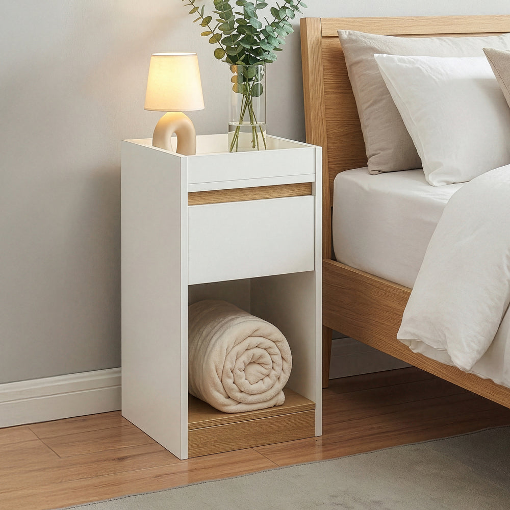Table de chevet Lure 55 x 30 x 35 cm blanc effet chêne [en.casa]
