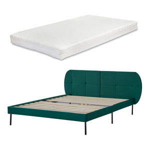 Lit capitonné Porvoo avec matelas à mousse froid [en.casa]